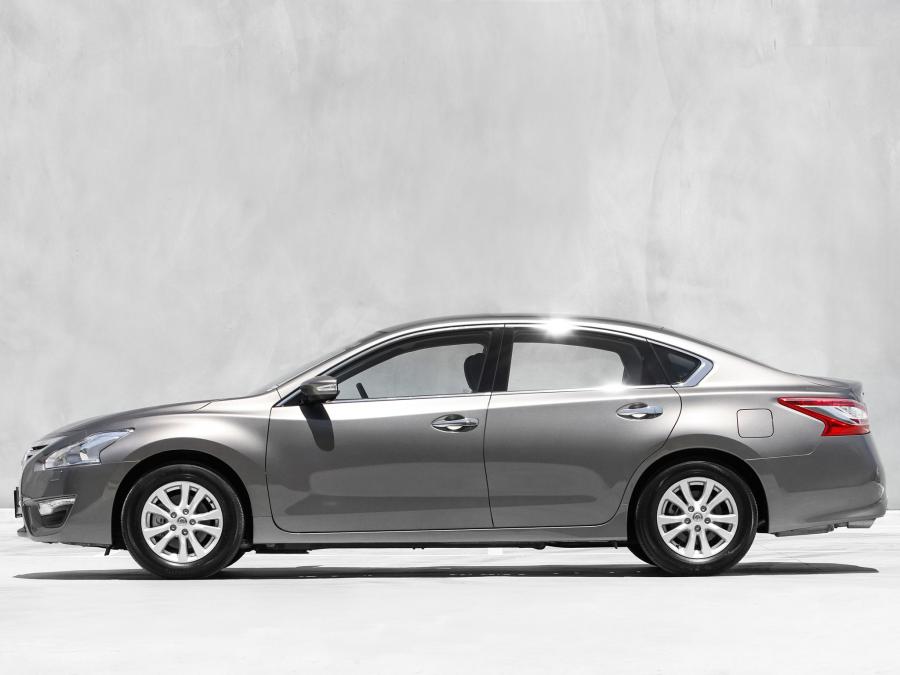  Nissan Altima 2013 года  (AU) (фото 12 из 22)